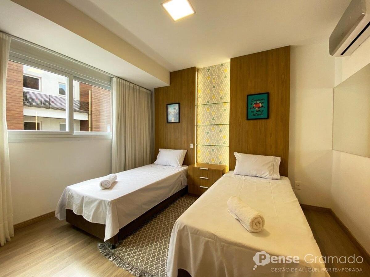Apartamento 2 Suites - 650M Da Rua Coberta Грамаду Екстериор снимка