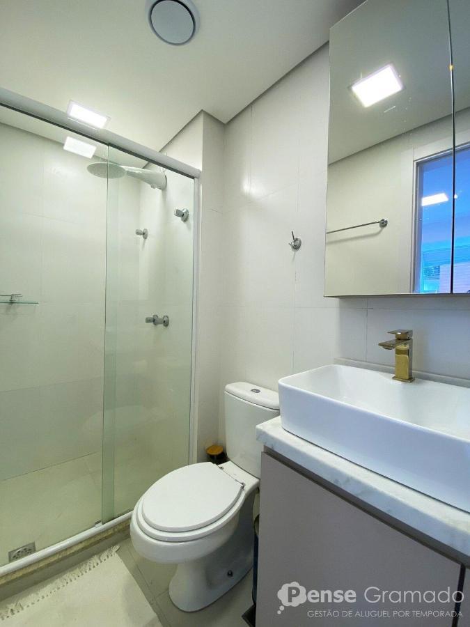 Apartamento 2 Suites - 650M Da Rua Coberta Грамаду Екстериор снимка