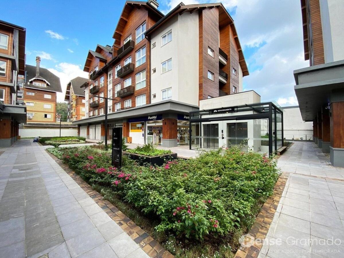 Apartamento 2 Suites - 650M Da Rua Coberta Грамаду Екстериор снимка