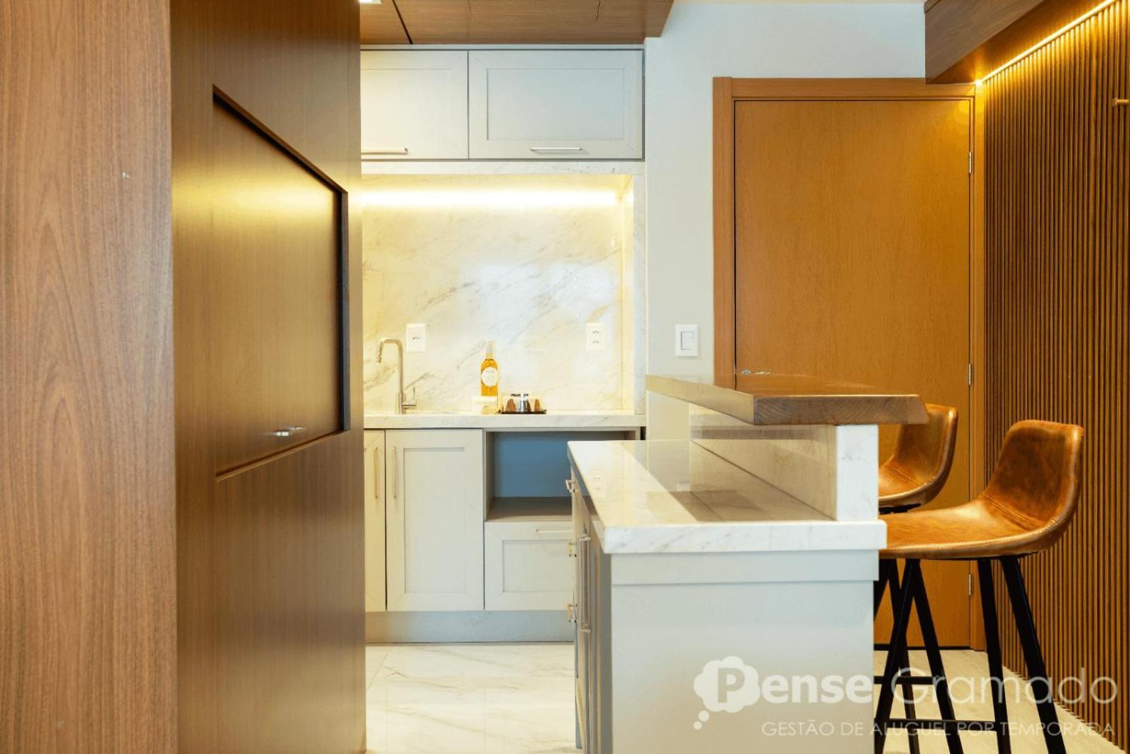 Apartamento 2 Suites - 650M Da Rua Coberta Грамаду Екстериор снимка